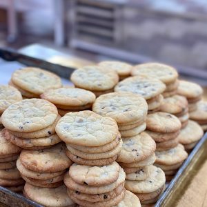 لوگوی شیرینی کشمشی